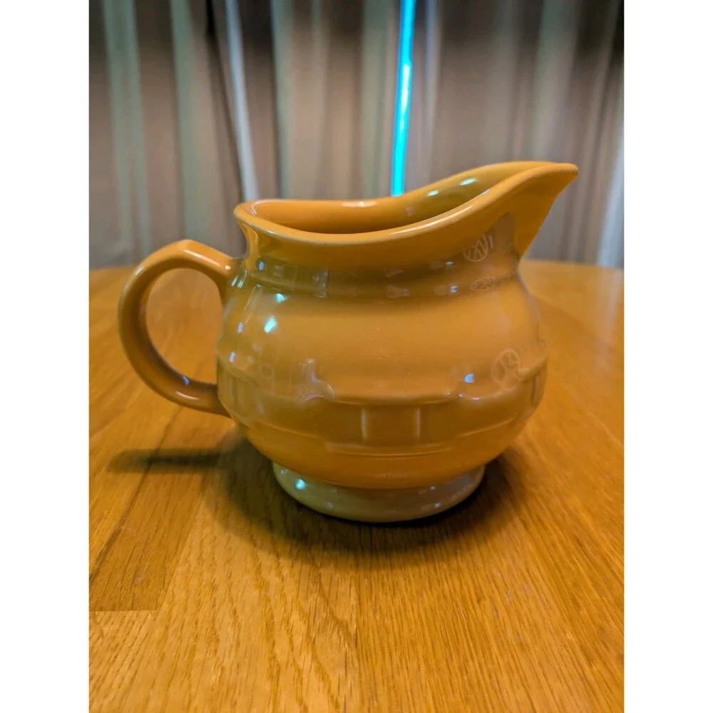 Longaberger Butternut Yellow Sauce Gravy Pitcher Woven Traditions